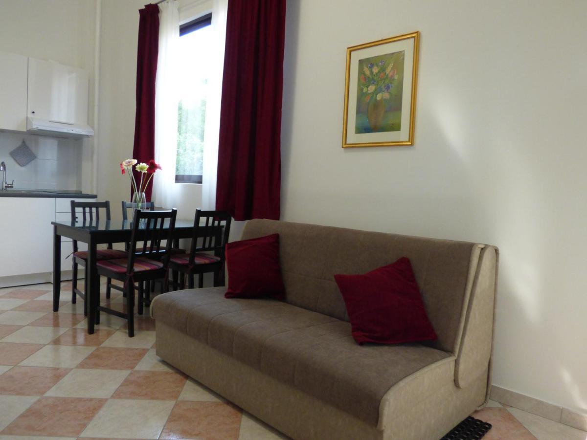 Apartman Mira สปลิท ภายนอก รูปภาพ
