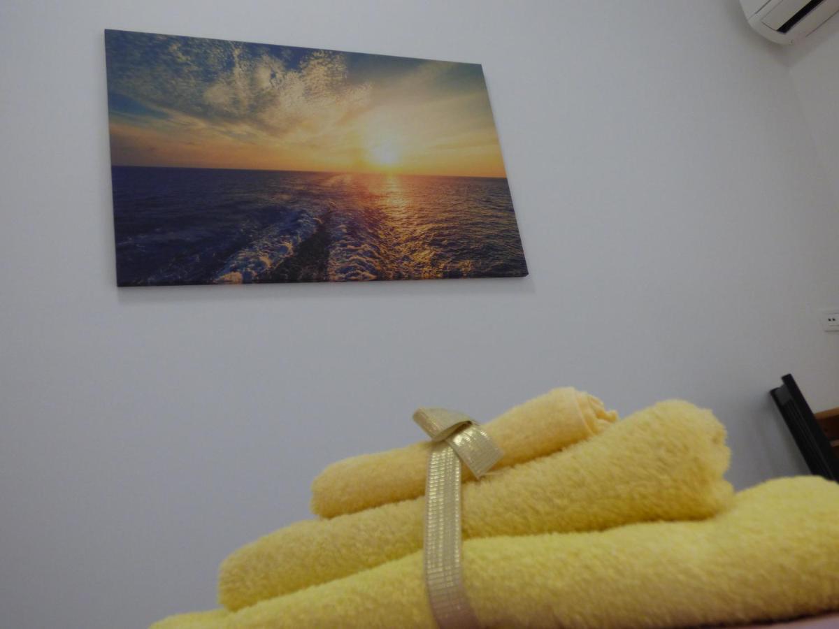 Apartman Mira สปลิท ภายนอก รูปภาพ