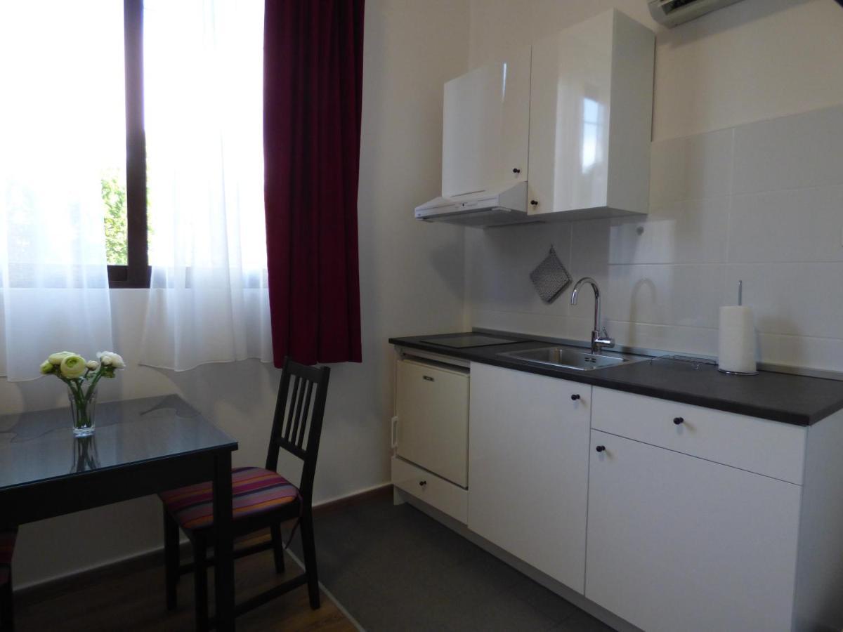 Apartman Mira สปลิท ภายนอก รูปภาพ
